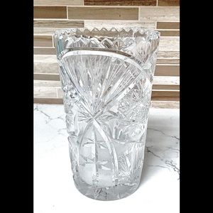 Stunning Antique Cut Crystal Vase